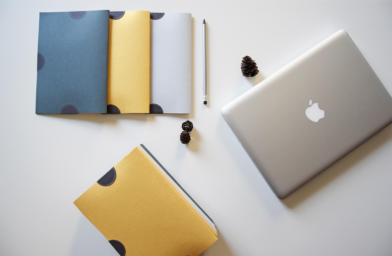 writing desk, computer, 4k wallpaper 1920x1080, folder, free background, portable, office, free wallpaper, business, wallpaper hd, technology, desktop backgrounds, notebook, work, table, pen, beautiful wallpaper, workstation, mockup, macbook, cool backgrounds, 4k wallpaper, mac wallpaper, digital, hd wallpaper, modern, laptop wallpaper, planning, background, time, windows wallpaper, agency, marketing, communication, hobby, decoration, full hd wallpaper, wallpaper 4k, decor